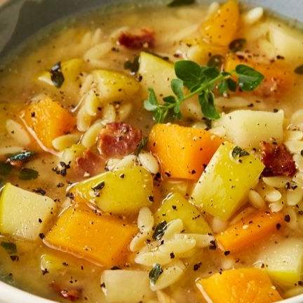 Butternut Kabak, Elma, Pastırma ve Orzo Çorbası