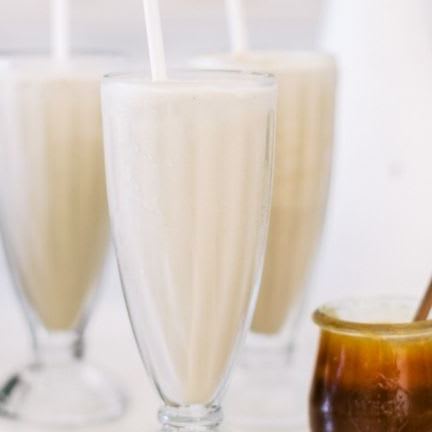 Caramel macchiato milkshake