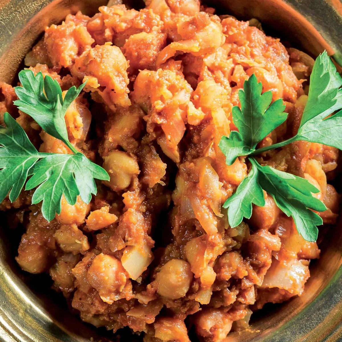 Nohutlu Tikka Masala, Fırınlanmış Karnabahar ve Sarımsaklı Naan ile
