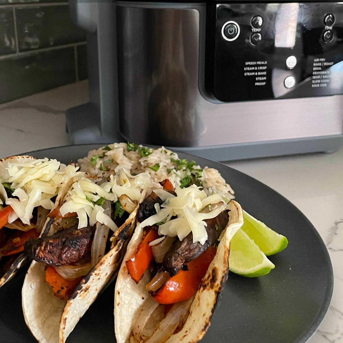 Chili Limonlu Mantar Taco ve Kişniş Limonlu Pilav