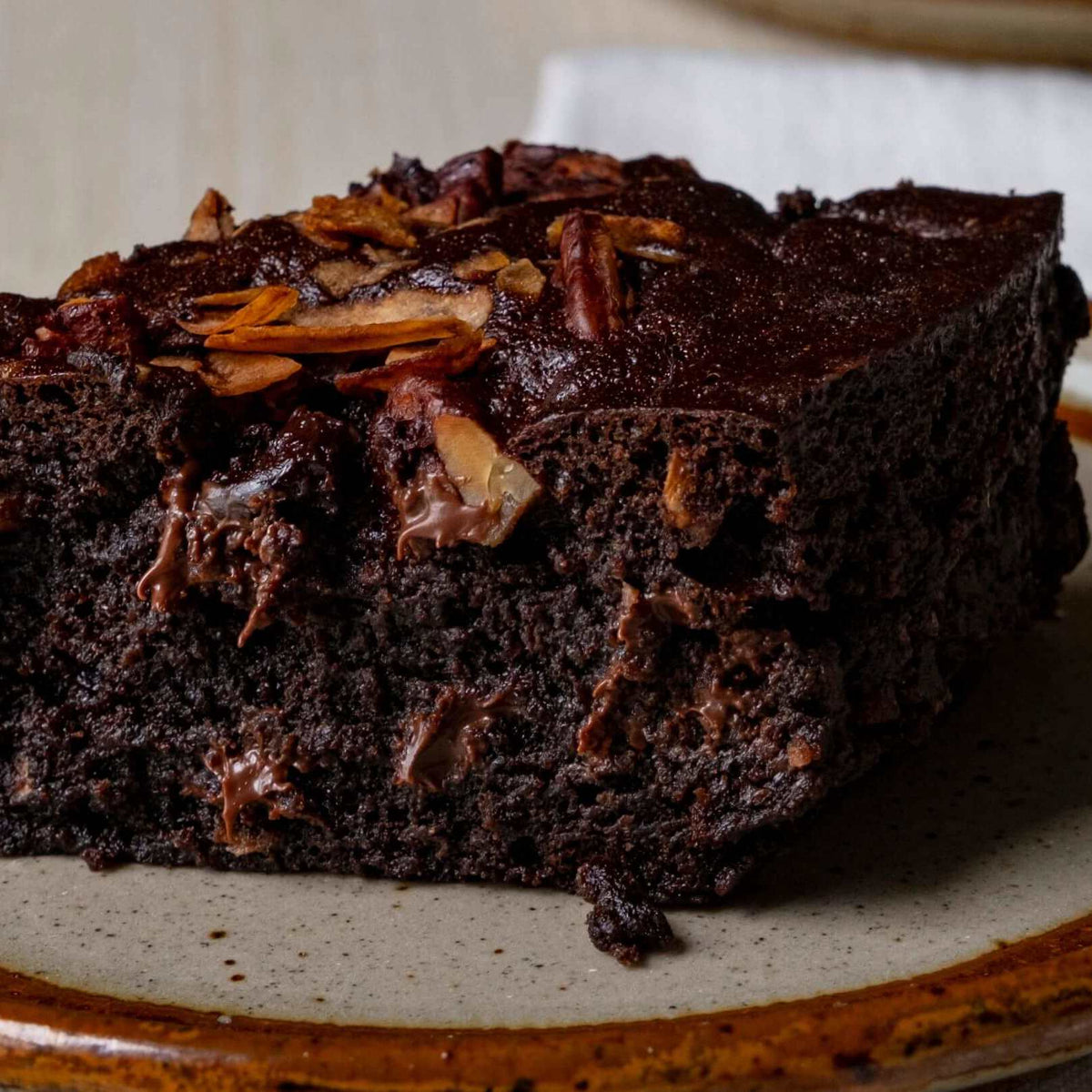 Çikolatalı Fudge Pekanlı Brownie