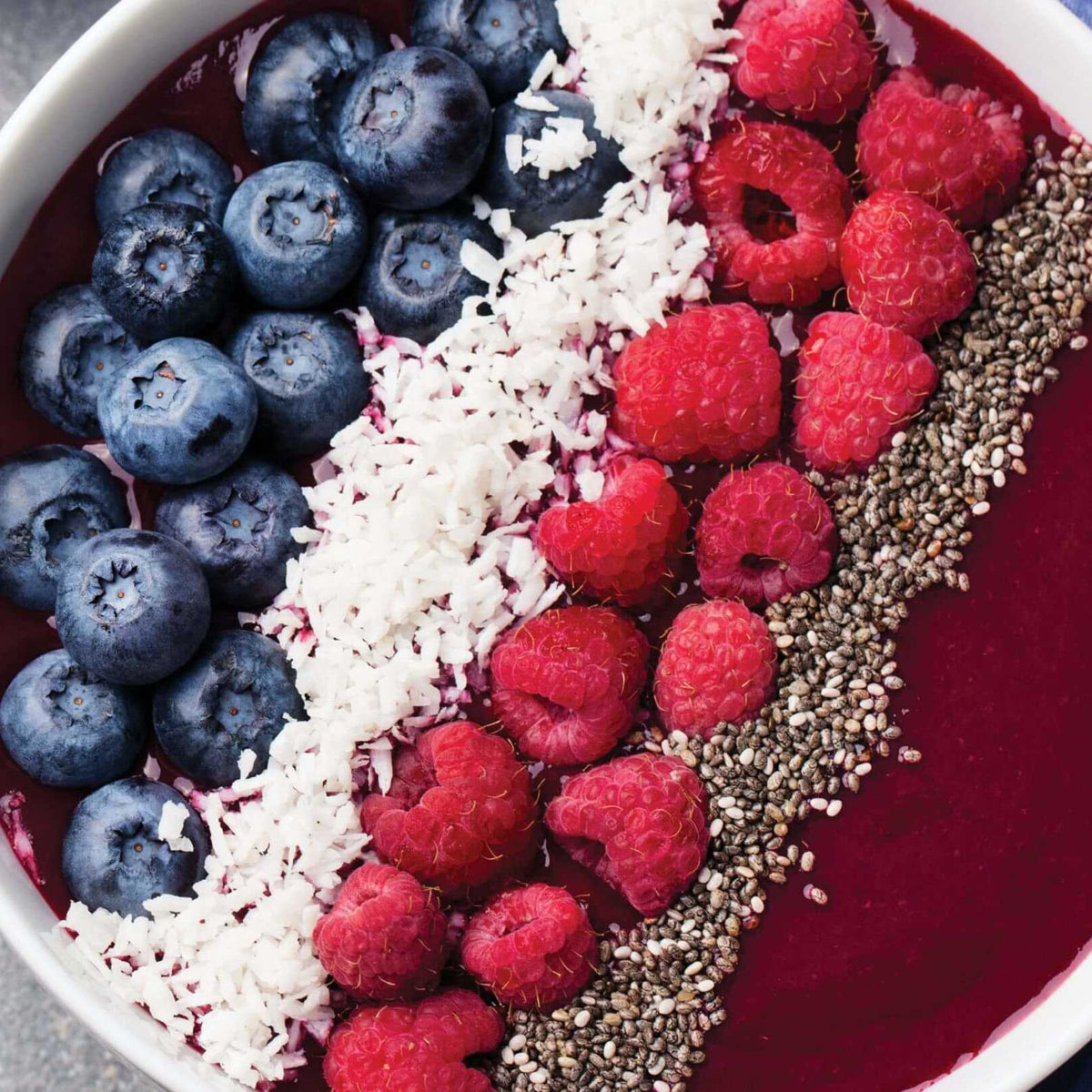 Hindistancevizli Dragon Fruit Smoothie Kasesi