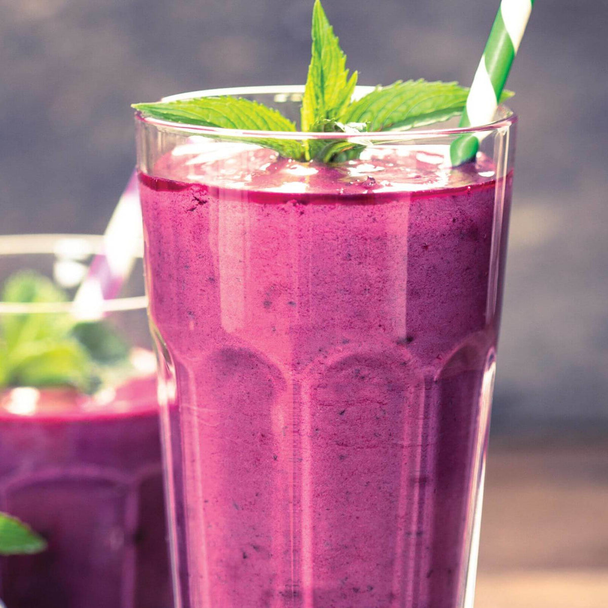 Yaban Mersinli Güç Smoothie’si