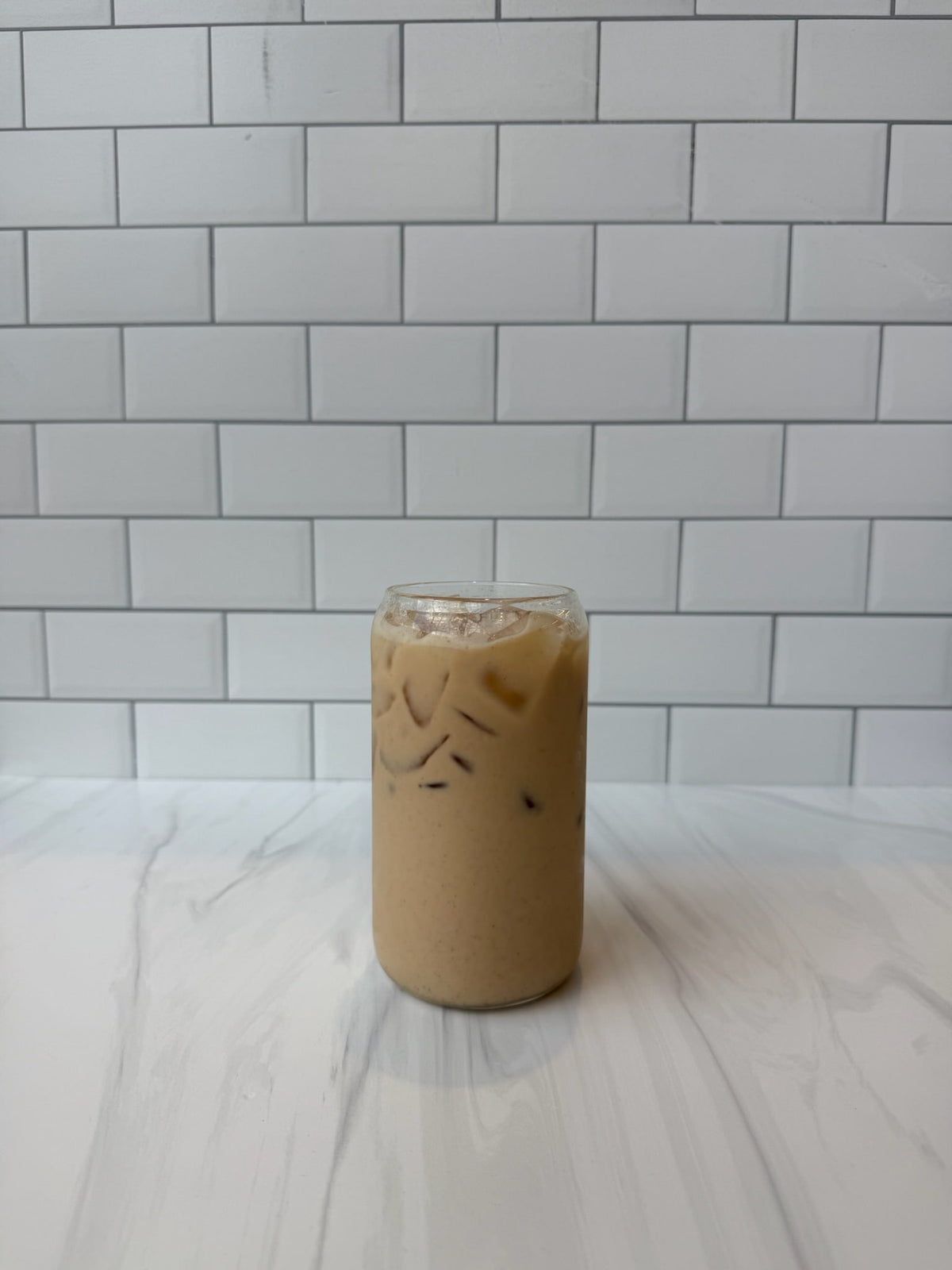 Iced muzlu ekmek latte