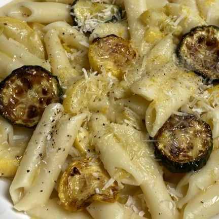 Limonlu Tereyağlı Penne ve Yaz Kabağı