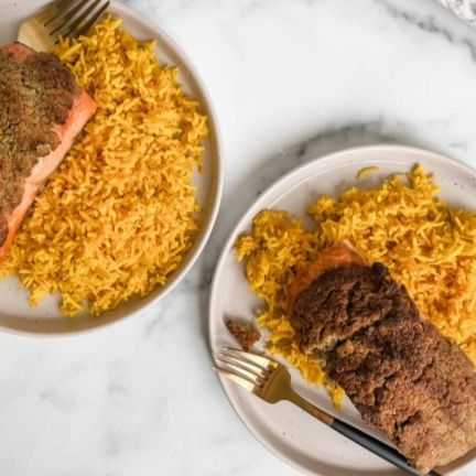 Pesto Kaplı Somon ve Pirinç Bowl’ları