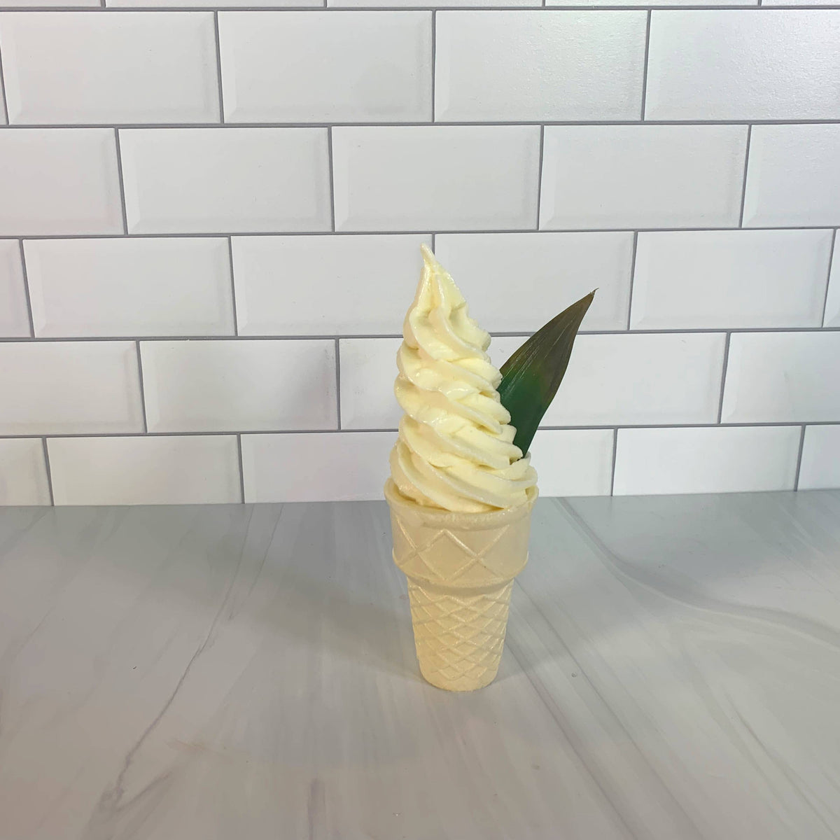 Piña Colada Dondurulmuş Yoğurt
