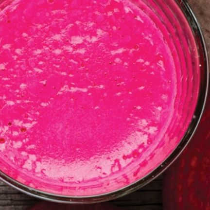 Pembe Meyve Suyu
