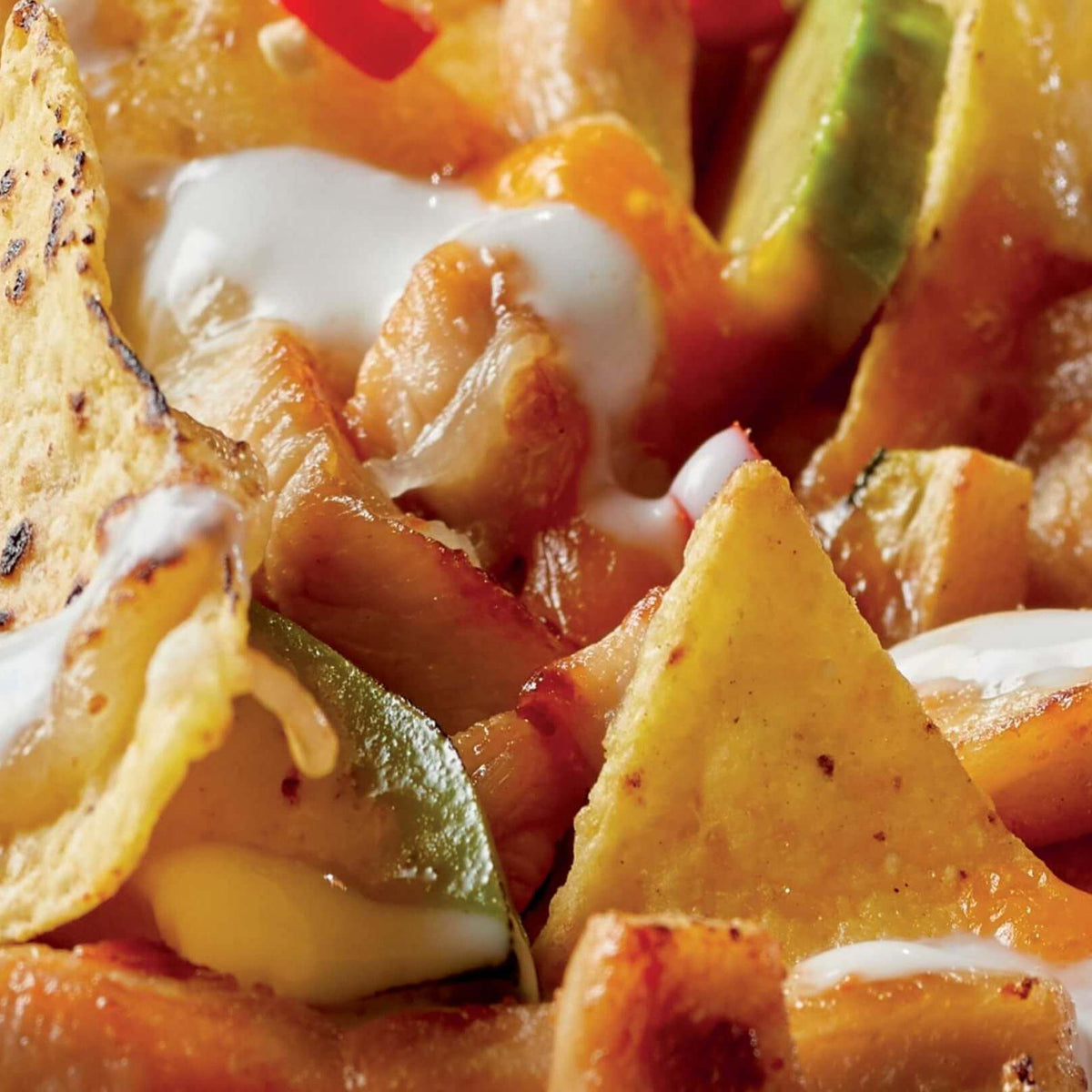 Tütsülenmiş Tavuklu Nachos