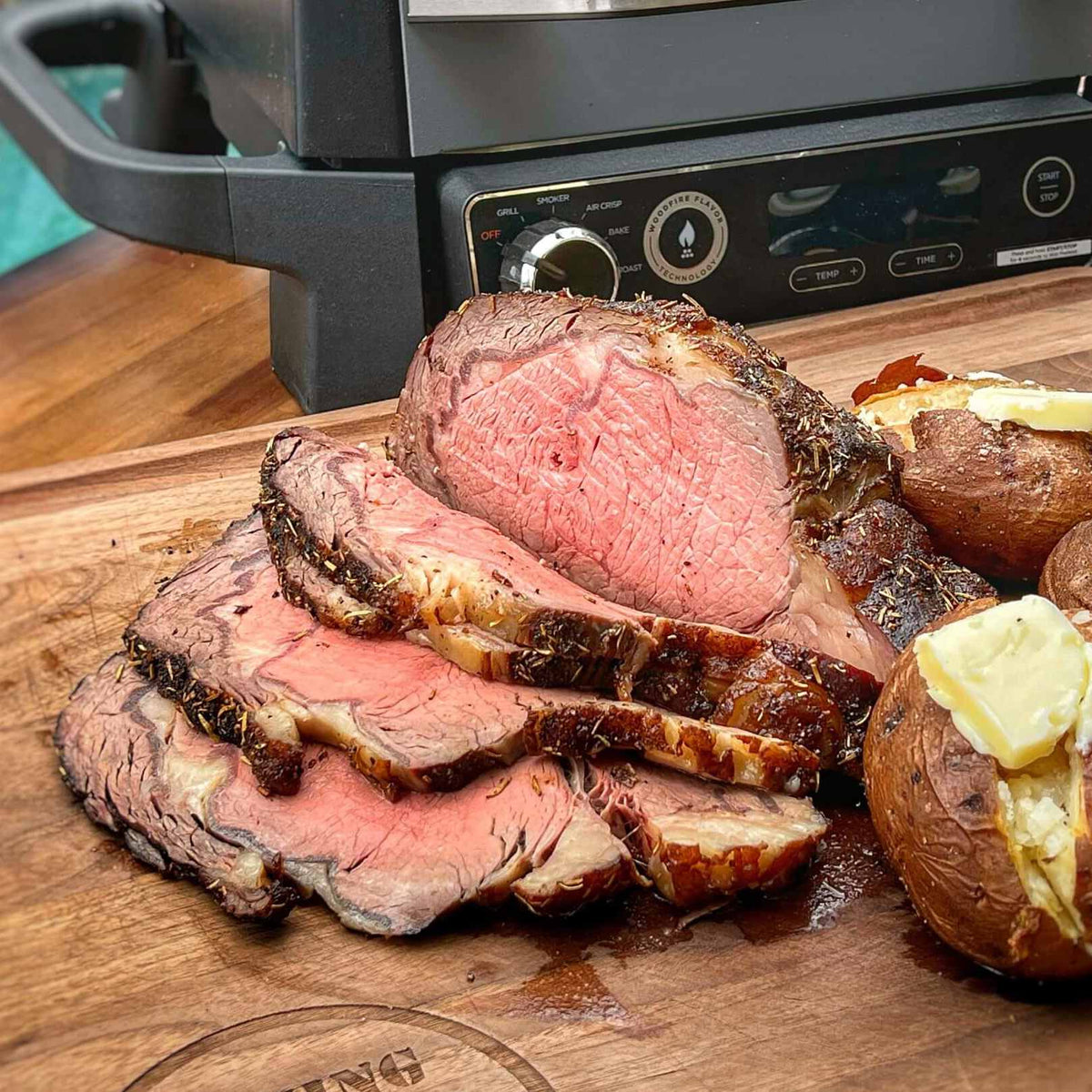 Tütsülenmiş Prime Rib ve Fırın Patates
