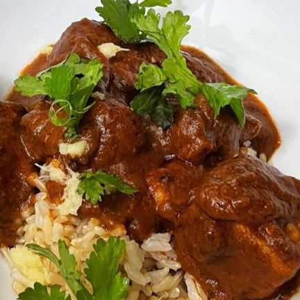 Esmer Pirinçli Tempeh Tikka Masala