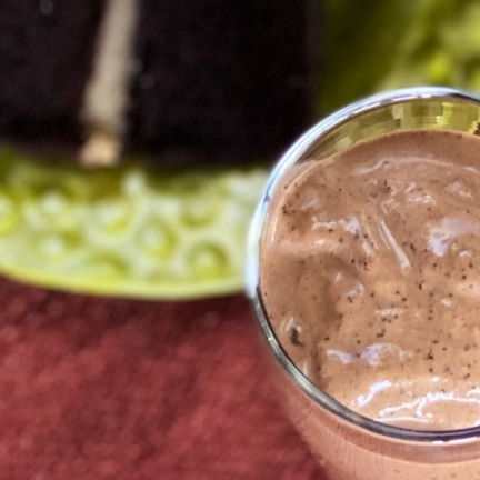 Vegan Triple Trouble Çikolata Milkshake