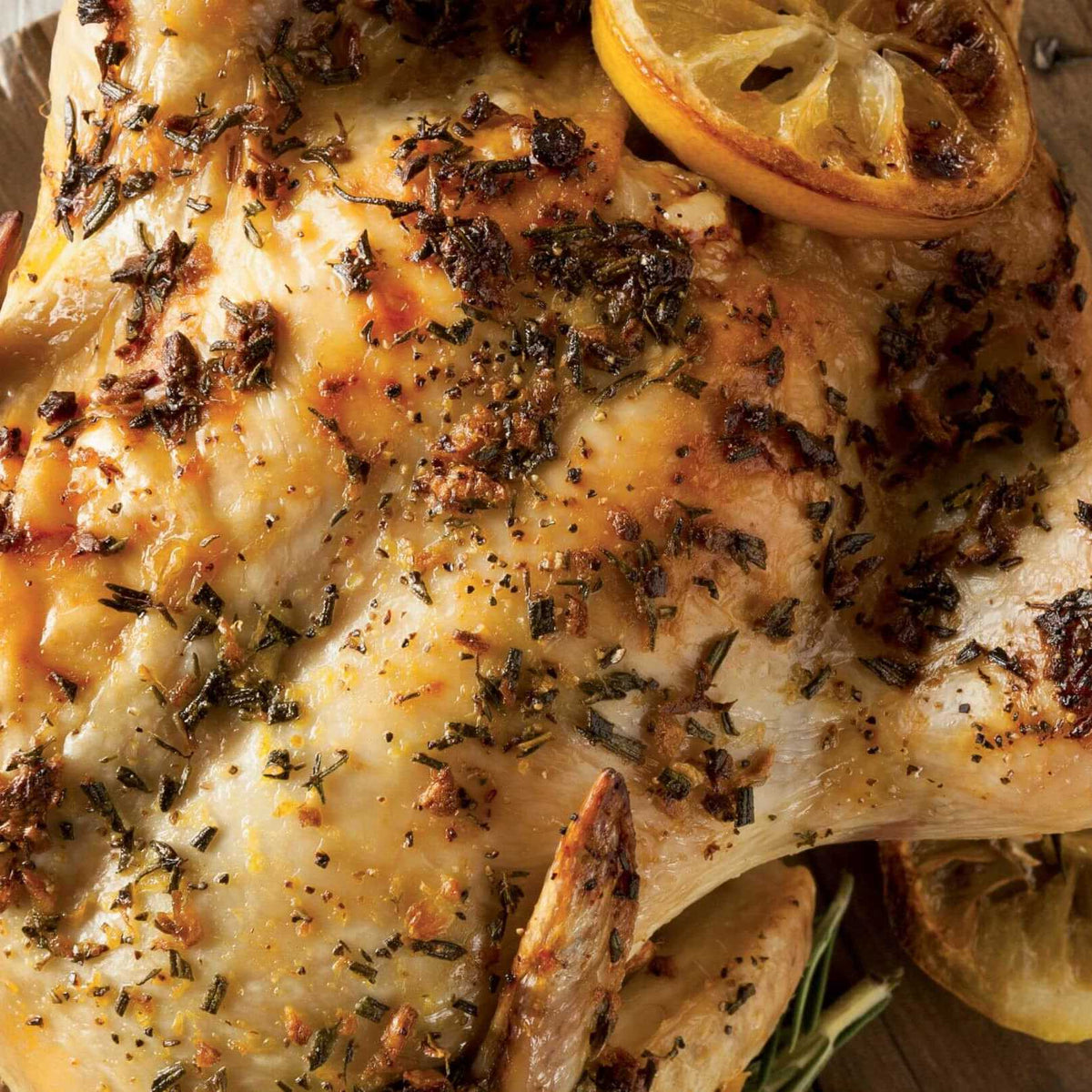 Parmesanlı otlu patatesli bütün limonlu sarımsaklı tavuk