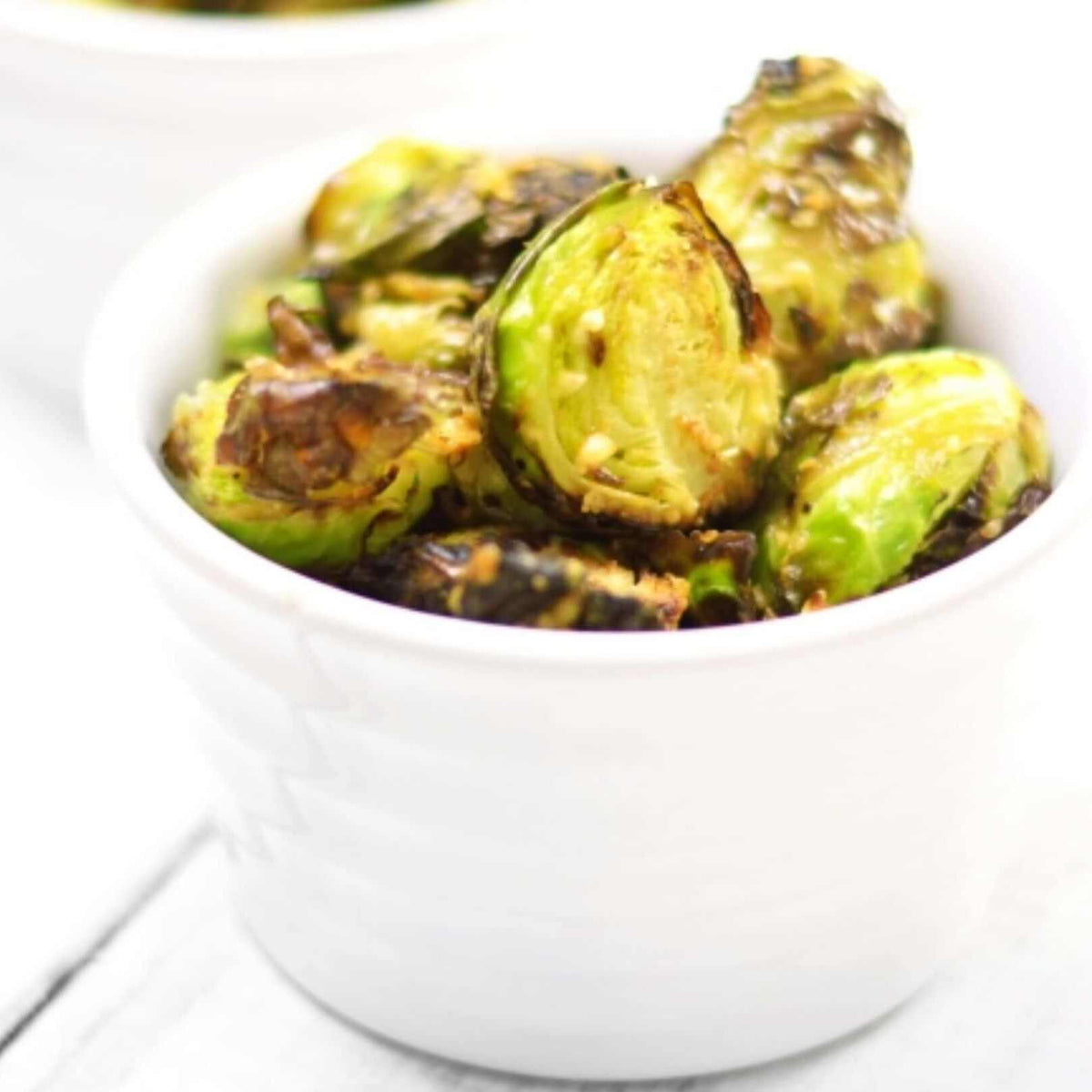 Air Fry Parmesan Brüksel Lahanası
